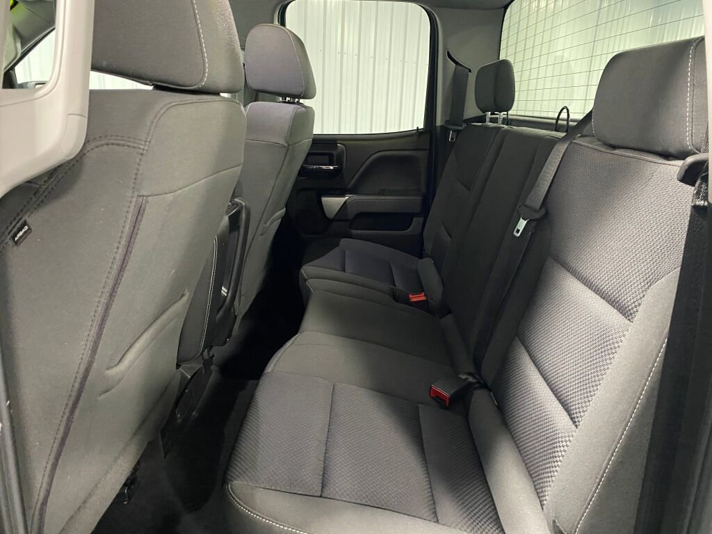 Used 2019 Chevrolet Silverado 1500 LT w/ All Star Edition image 6