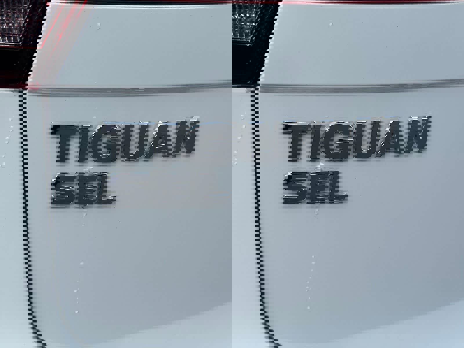 Used 2020 Volkswagen Tiguan SEL Premium R-Line w/ 3rd Row Seat Package image 6