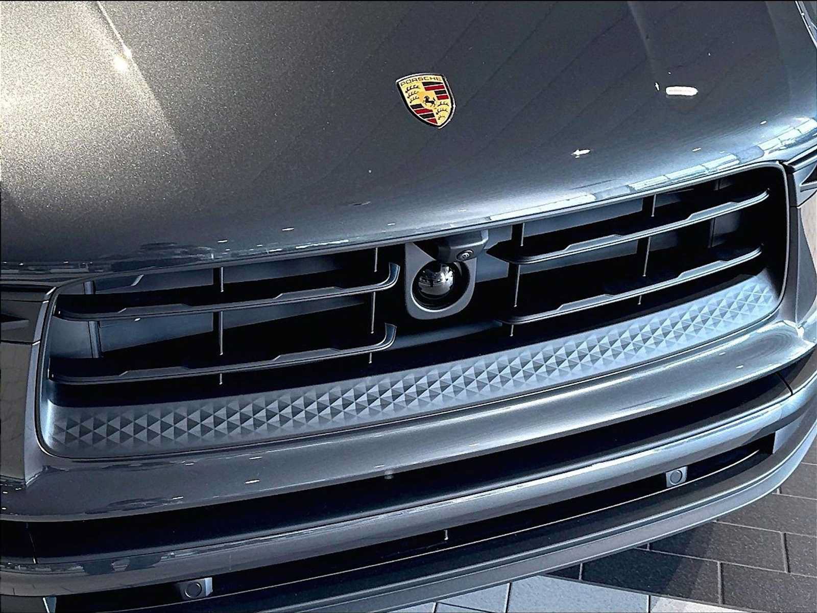 New 2026 Porsche Macan AWD/4WD image 29