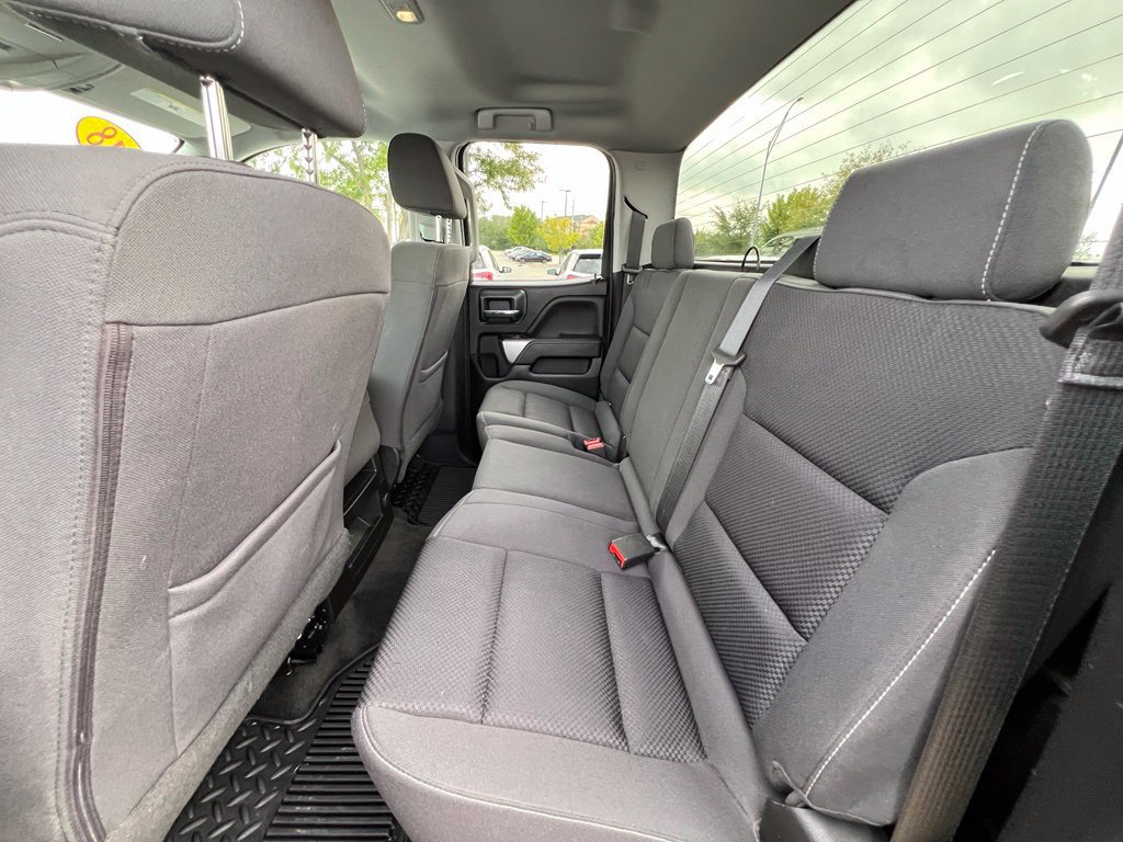 Used 2018 Chevrolet Silverado 1500 LT w/ All Star Edition AWD/4WD image 20