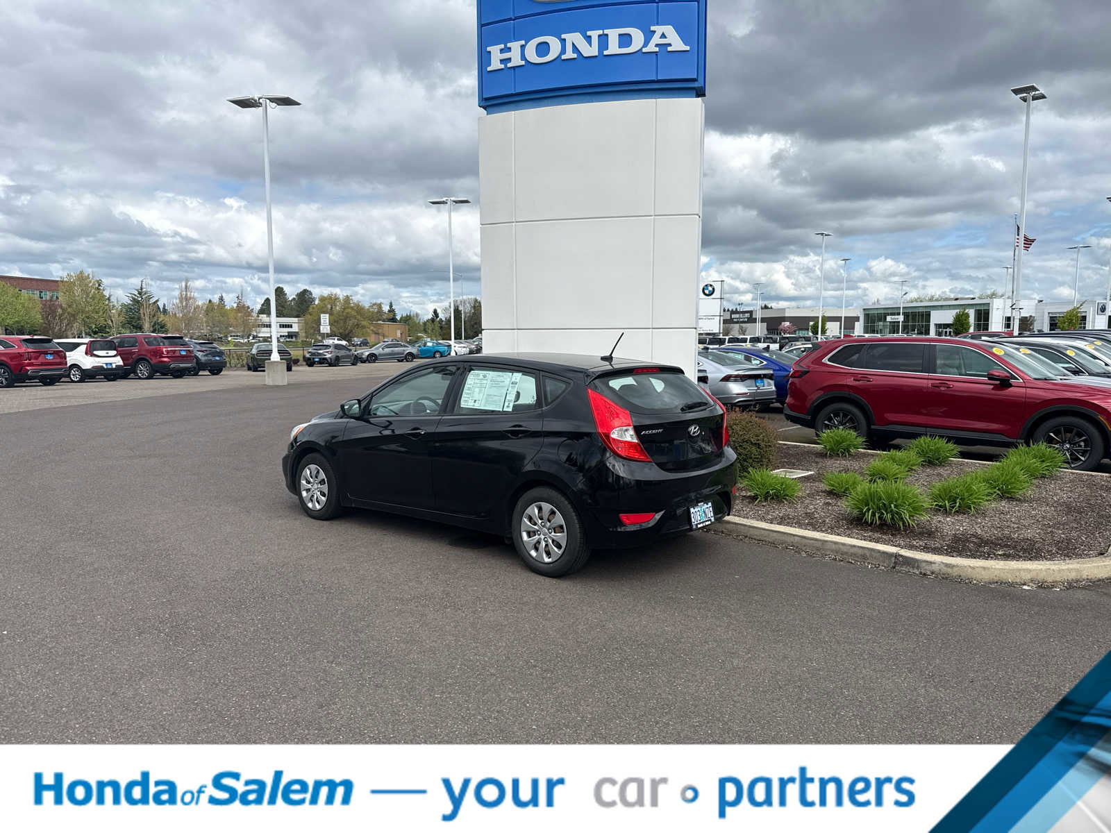 Used 2017 Hyundai Accent SE image 4