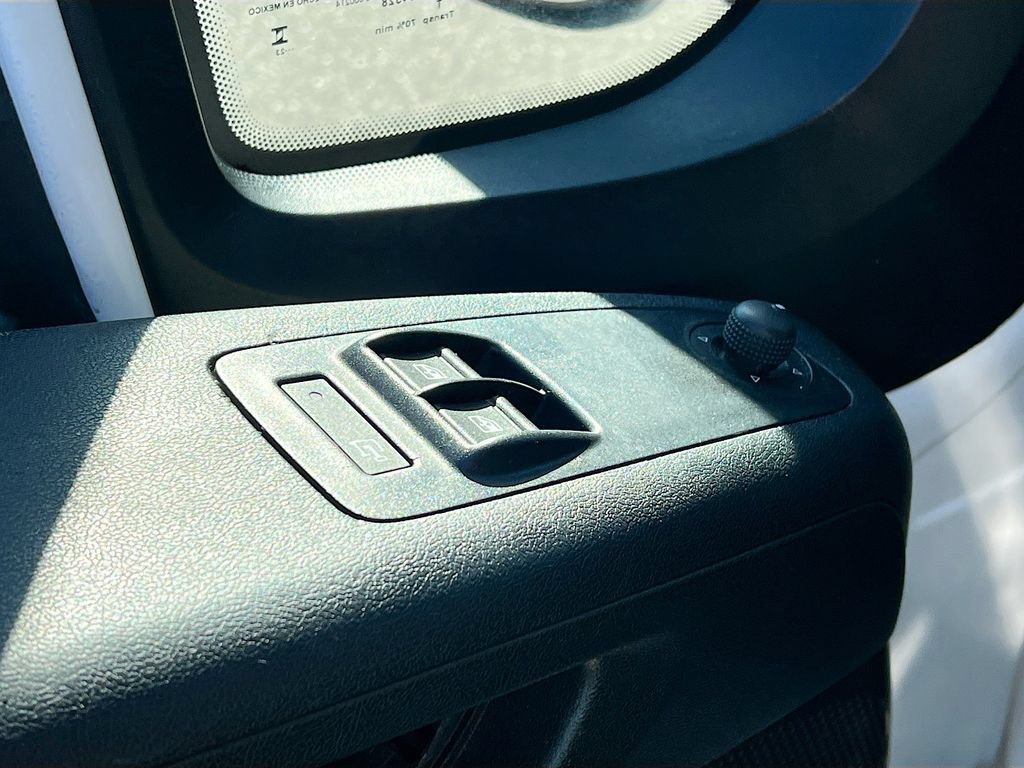 Used 2023 RAM ProMaster 2500 FWD image 17