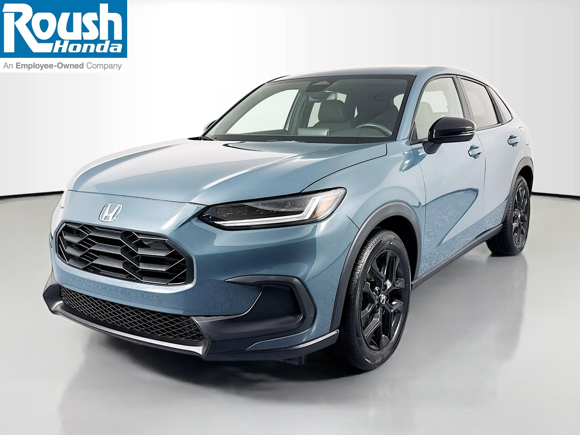 Used 2023 Honda HR-V Sport image 1