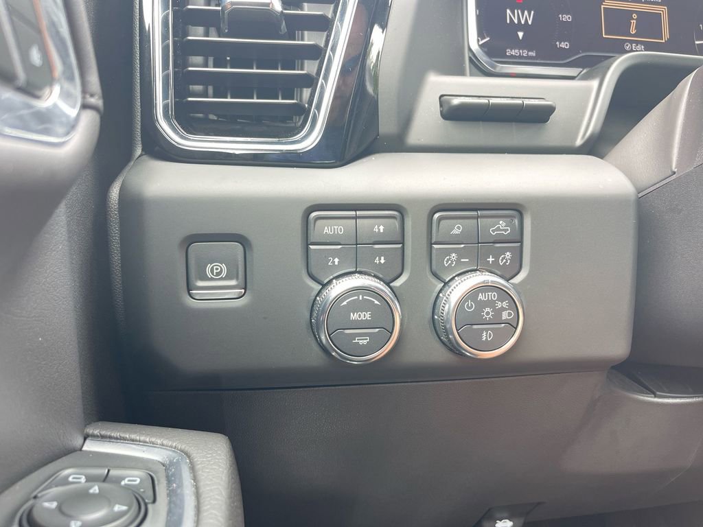 Used 2024 GMC Sierra 1500 Denali w/ Denali Reserve Package image 27