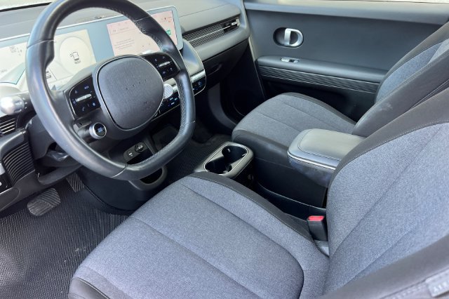 Used 2024 Hyundai Ioniq 5 SEL RWD image 12