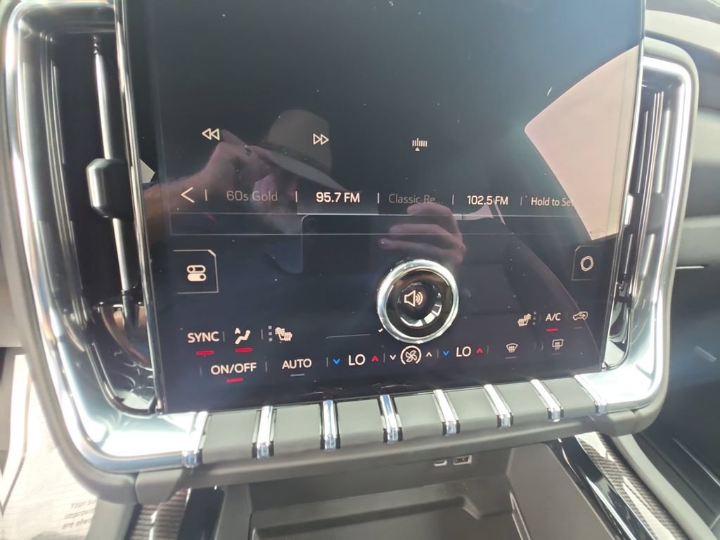 Certified 2026 GMC Yukon Elevation w/ LPO, Floor Liner Package AWD/4WD image 23