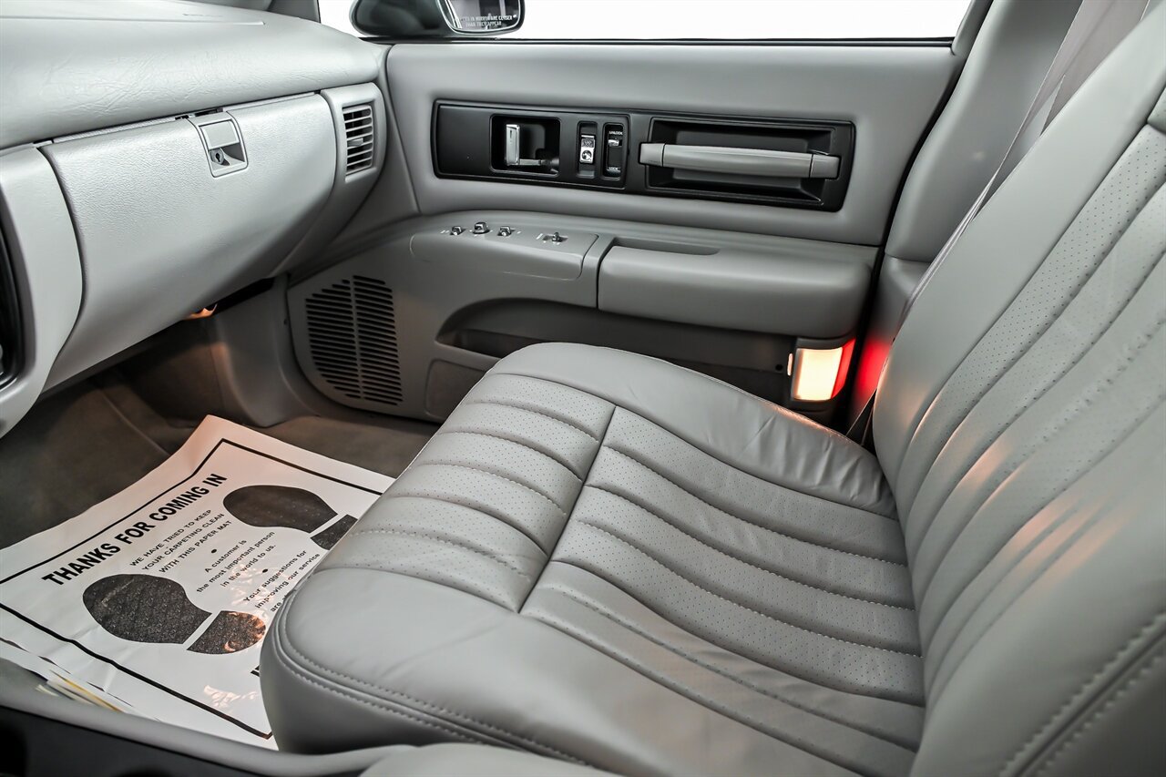 Used 1994 Chevrolet Impala SS RWD image 29