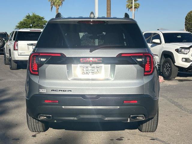 Used 2023 GMC Acadia SLT w/ Elevation Edition FWD image 5