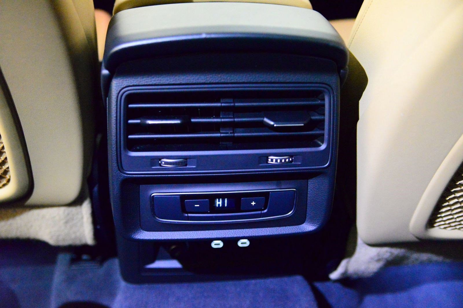 Used 2024 Audi Q7 3.0T Premium Plus image 22