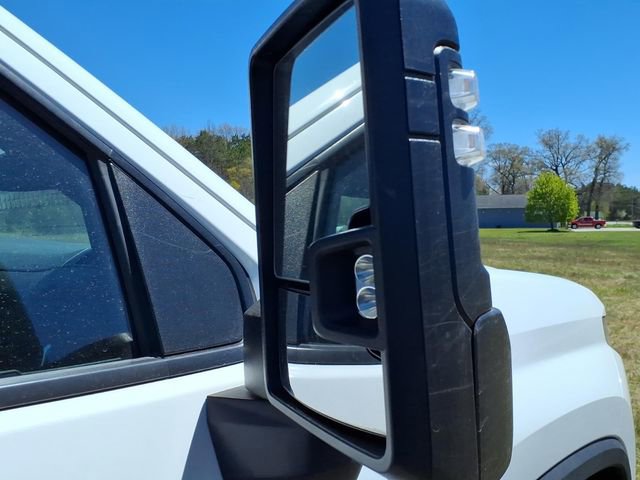 Used 2022 Chevrolet Silverado 2500 Custom w/ Custom Value Package AWD/4WD image 12