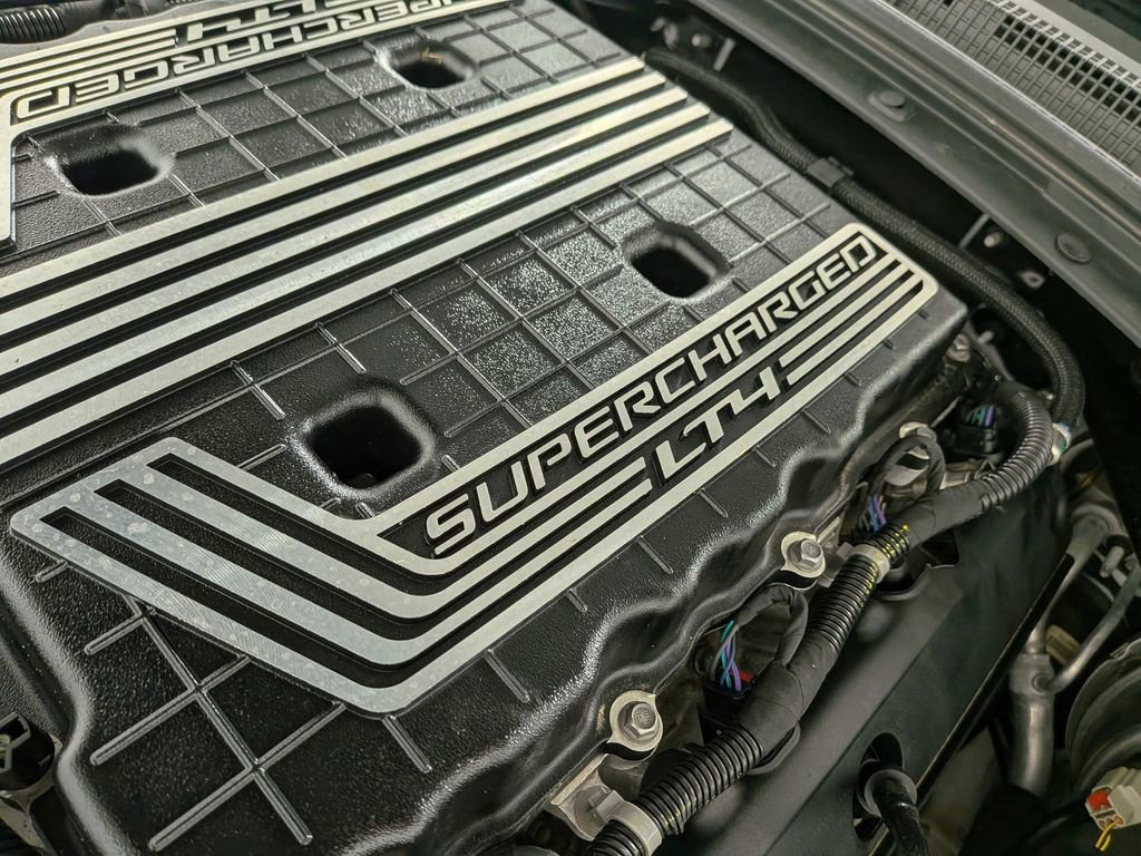 Used 2020 Chevrolet Camaro ZL1 image 39