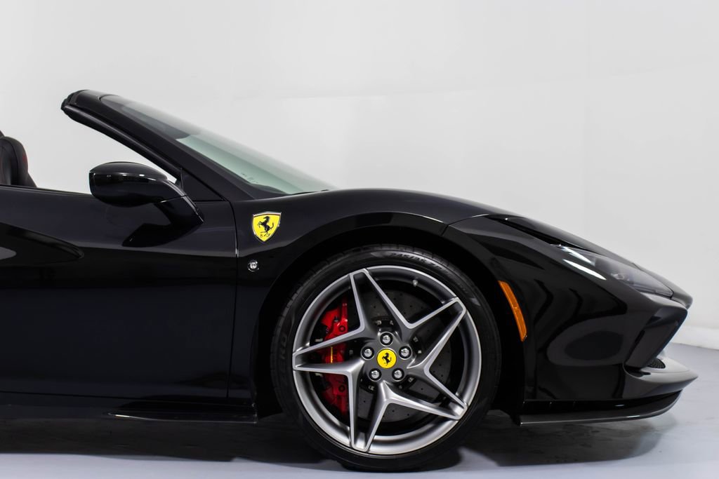 Certified 2022 Ferrari F8 Tributo image 17