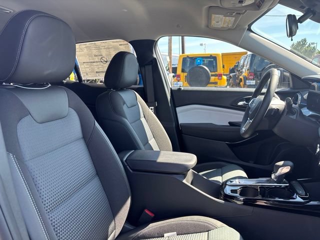 New 2026 Chevrolet Trax LT w/ Driver Confidence Package FWD image 11