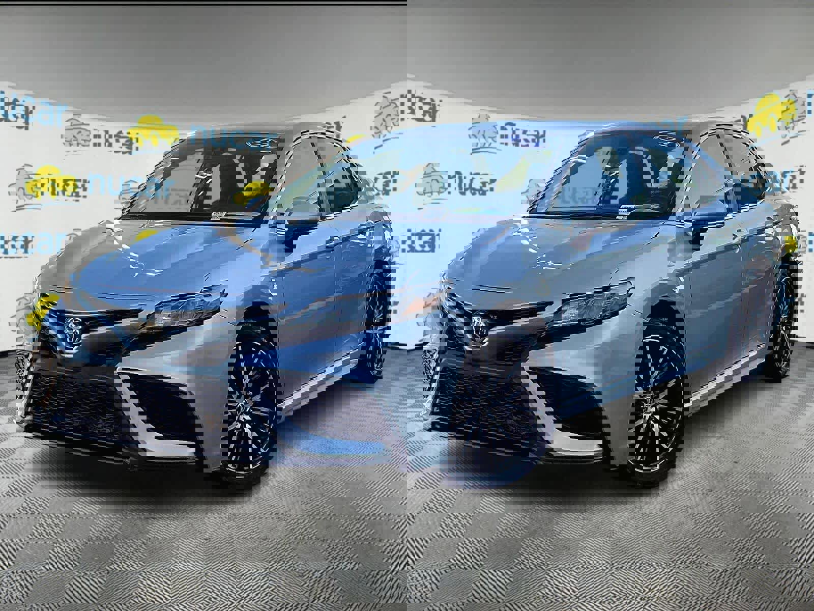 Certified 2023 Toyota Camry SE image 3