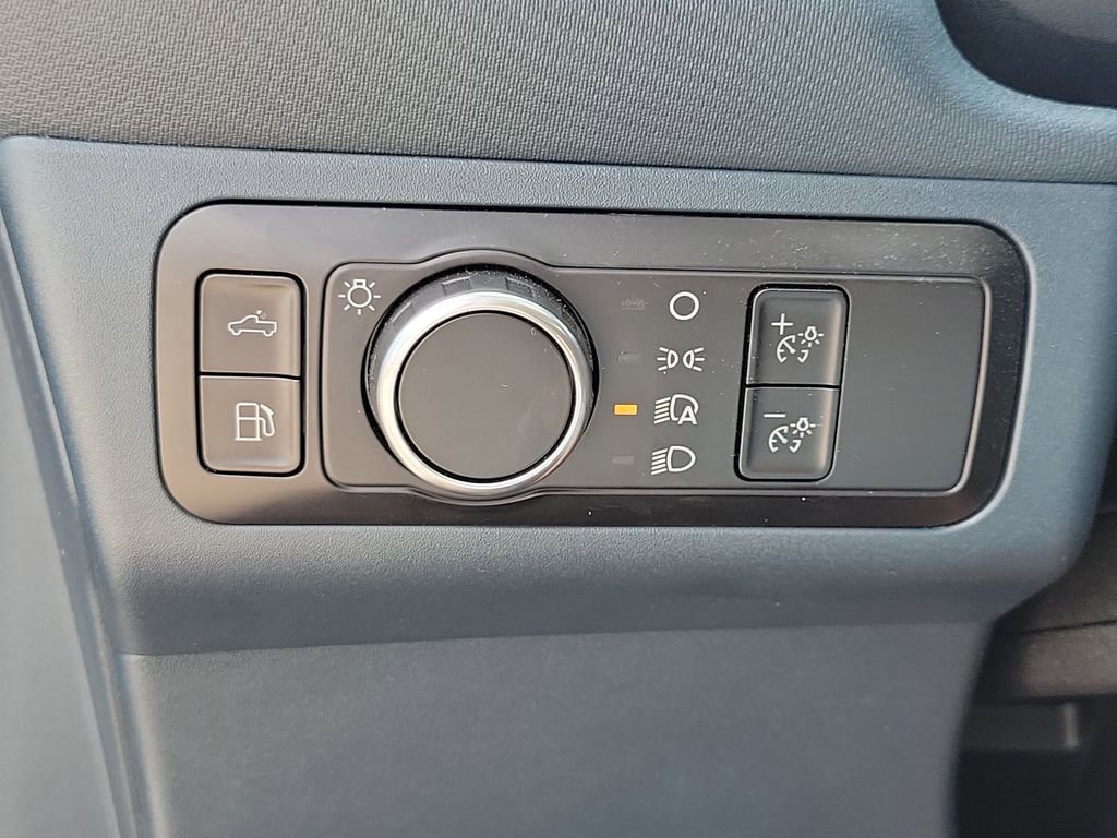 Used 2025 Ford Maverick XL image 29