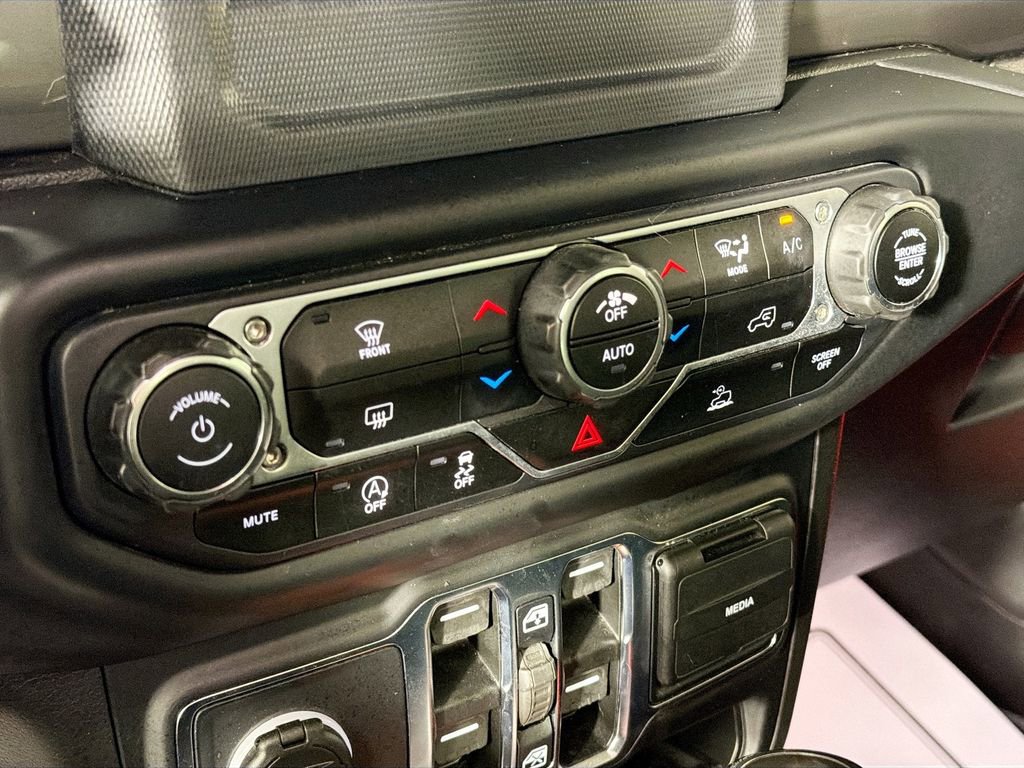 Used 2021 Jeep Wrangler Unlimited Sahara image 15