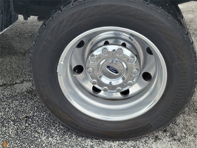 Used 2024 Ford F450 Lariat image 7