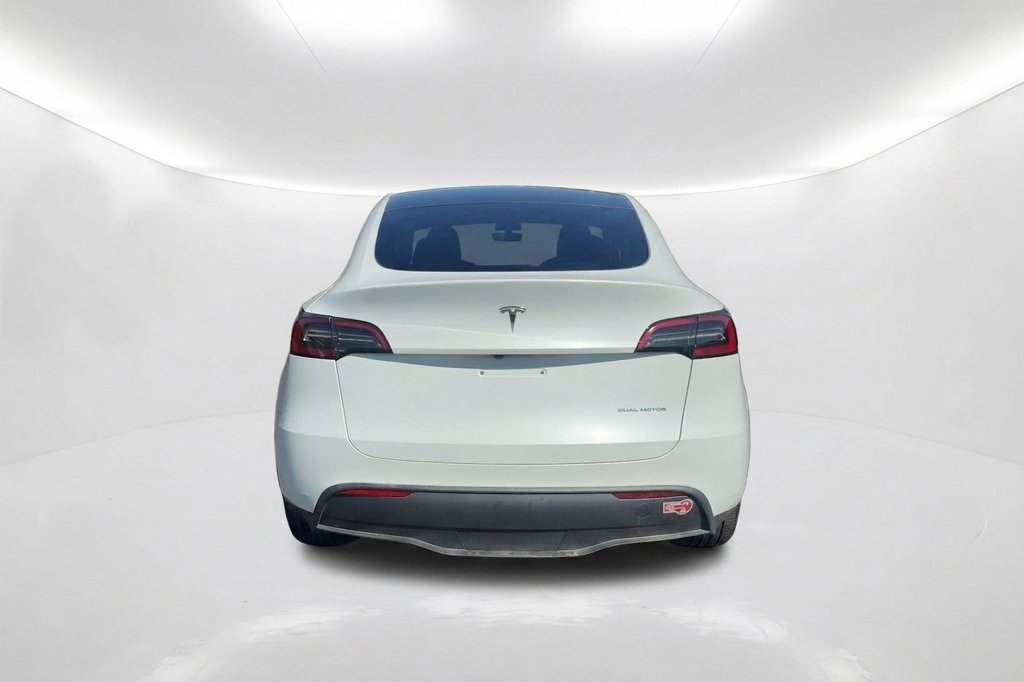 Used 2023 Tesla Model Y Long Range AWD/4WD image 7
