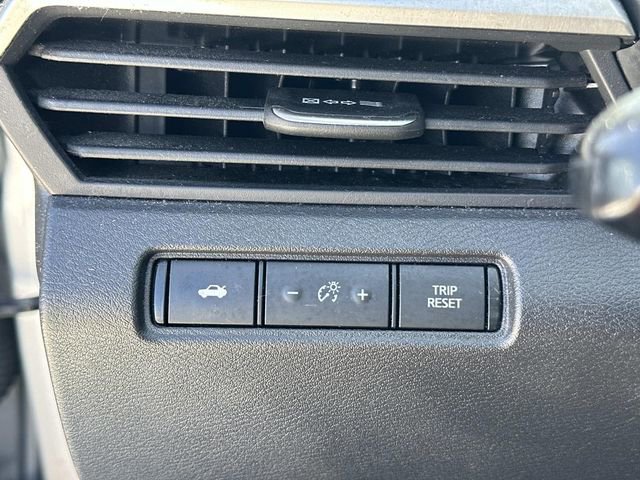 Used 2019 Nissan Altima 2.5 SR w/ SR Premium Package image 23