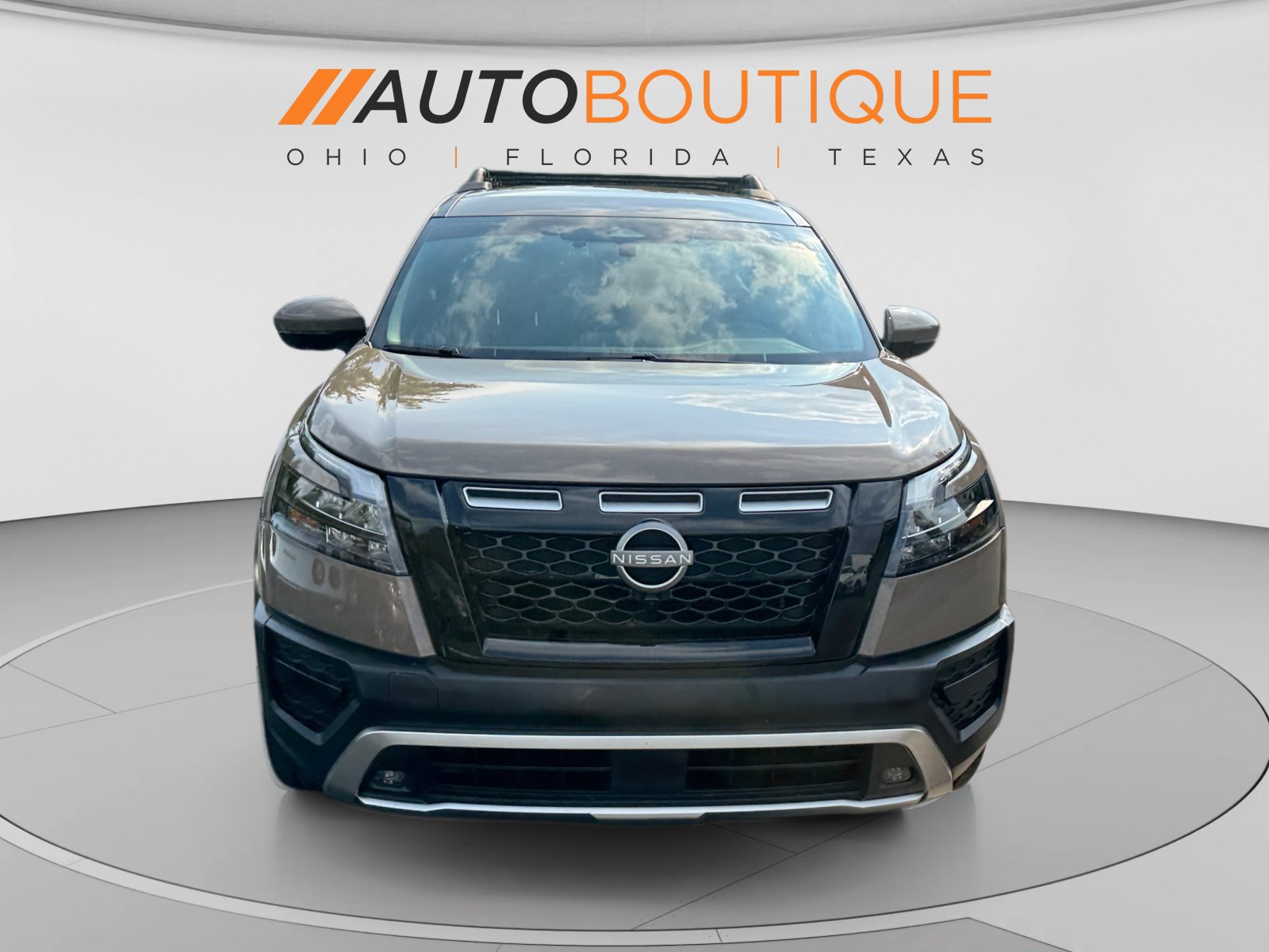 Used 2023 Nissan Pathfinder Rock Creek AWD/4WD image 8