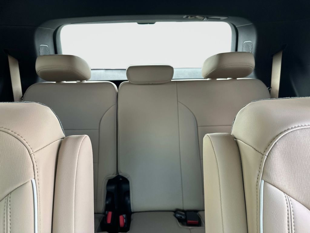 New 2026 Buick Enclave Preferred w/ Power Package image 18