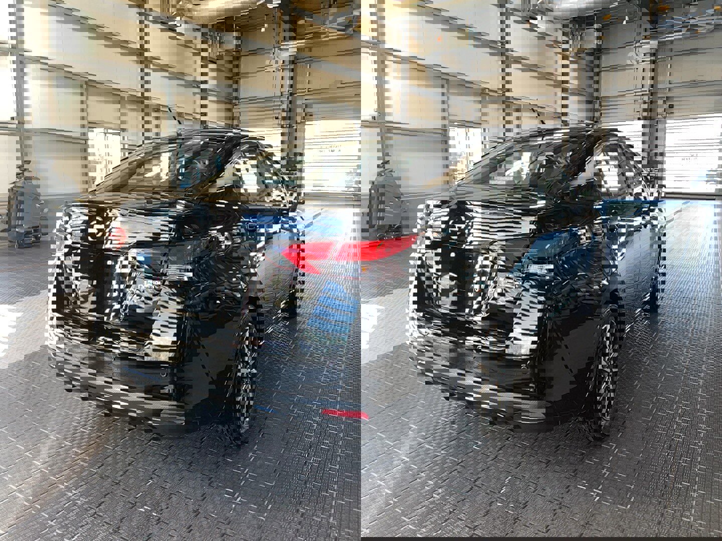 Used 2025 Nissan Versa S w/ S Plus Package image 15