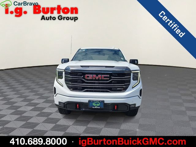 Certified 2022 GMC Sierra 1500 AT4 w/ AT4 Premium Package AWD/4WD image 2