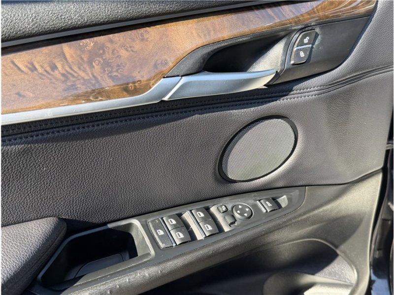 Used 2017 BMW X5 xDrive35i image 17