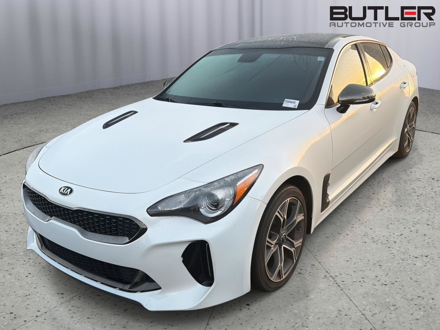 Used 2021 Kia Stinger GT-Line w/ Sun & Sound Package AWD/4WD image 2