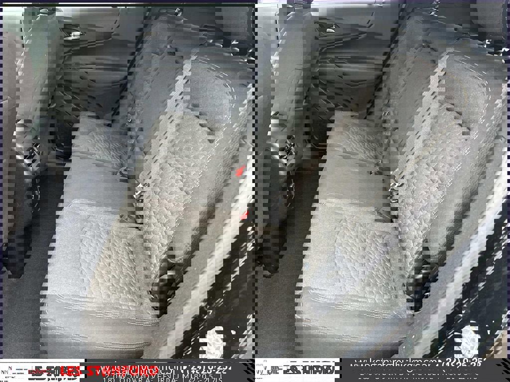 Used 2019 Chevrolet Equinox LT image 13