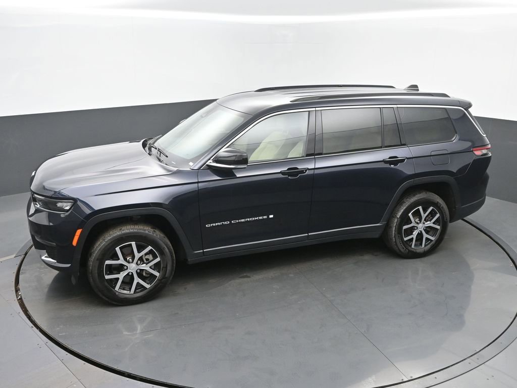 Used 2024 Jeep Grand Cherokee L Limited w/ Trailer Tow Package image 41