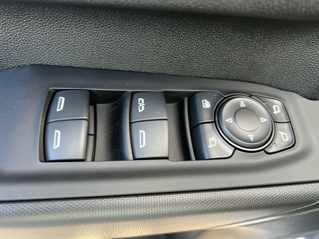 Used 2024 GMC Sierra 2500 Pro w/ 1SA Pro Safety Plus Package image 22