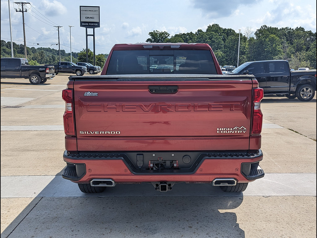 Used 2023 Chevrolet Silverado 1500 High Country w/ High Country Premium Package AWD/4WD image 8