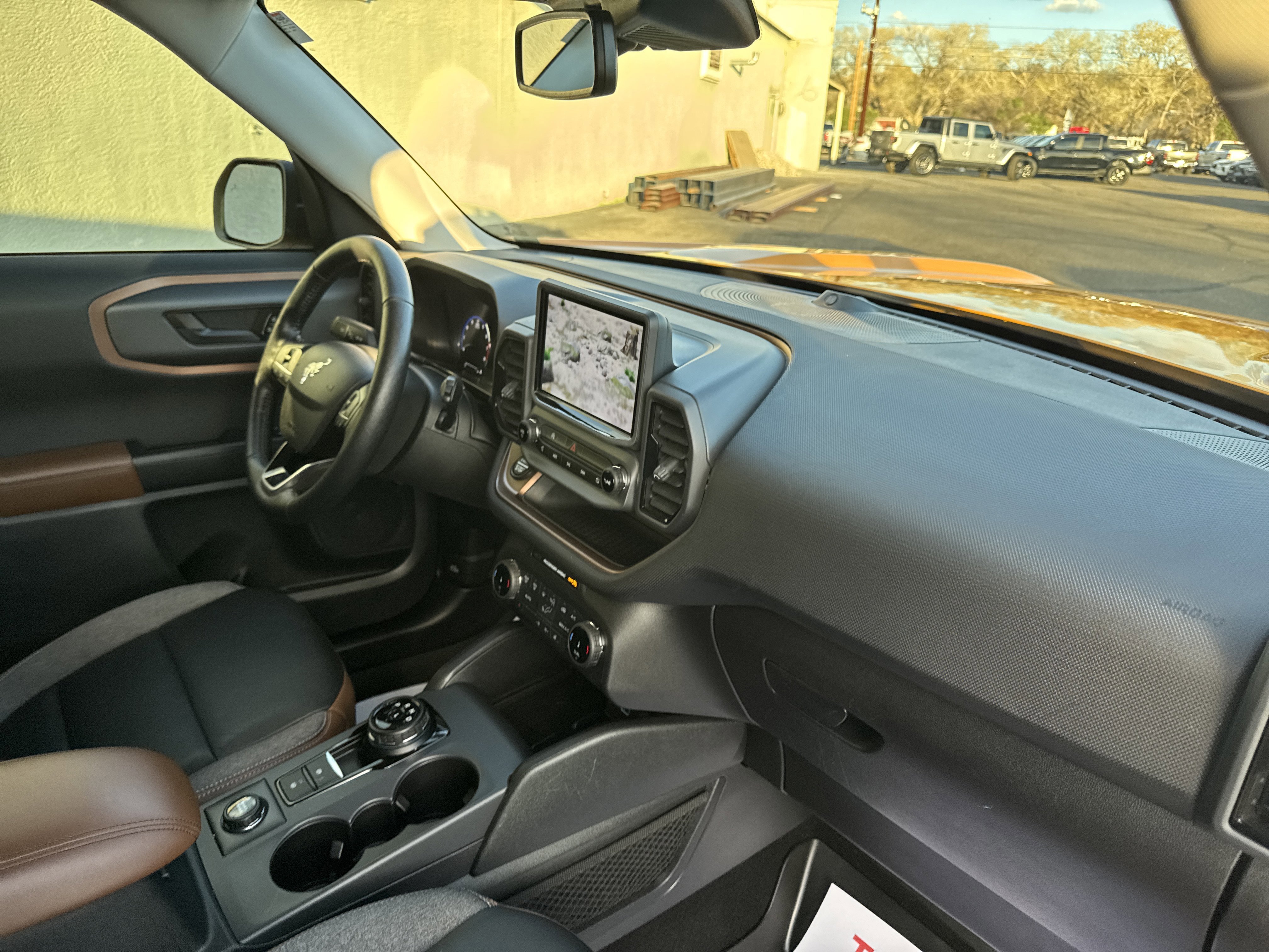 Used 2022 Ford Bronco Sport Outer Banks w/ Tech Package image 16