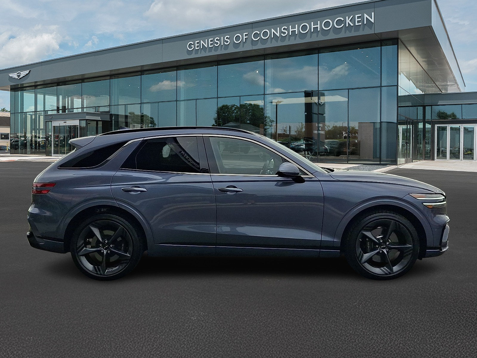 Certified 2026 Genesis GV70 2.5T Sport Prestige AWD/4WD image 7