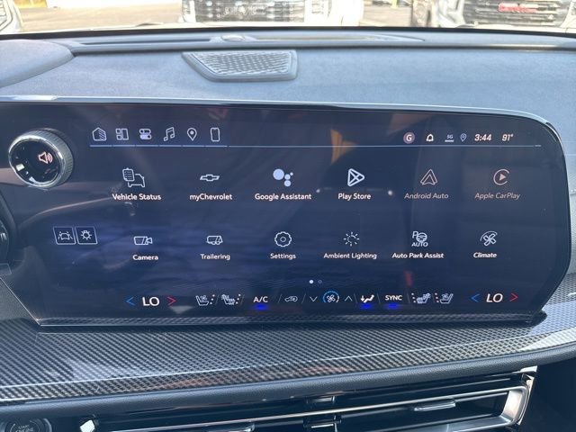 New 2026 Chevrolet Traverse High Country w/ LPO, Floor Liner Package FWD image 9
