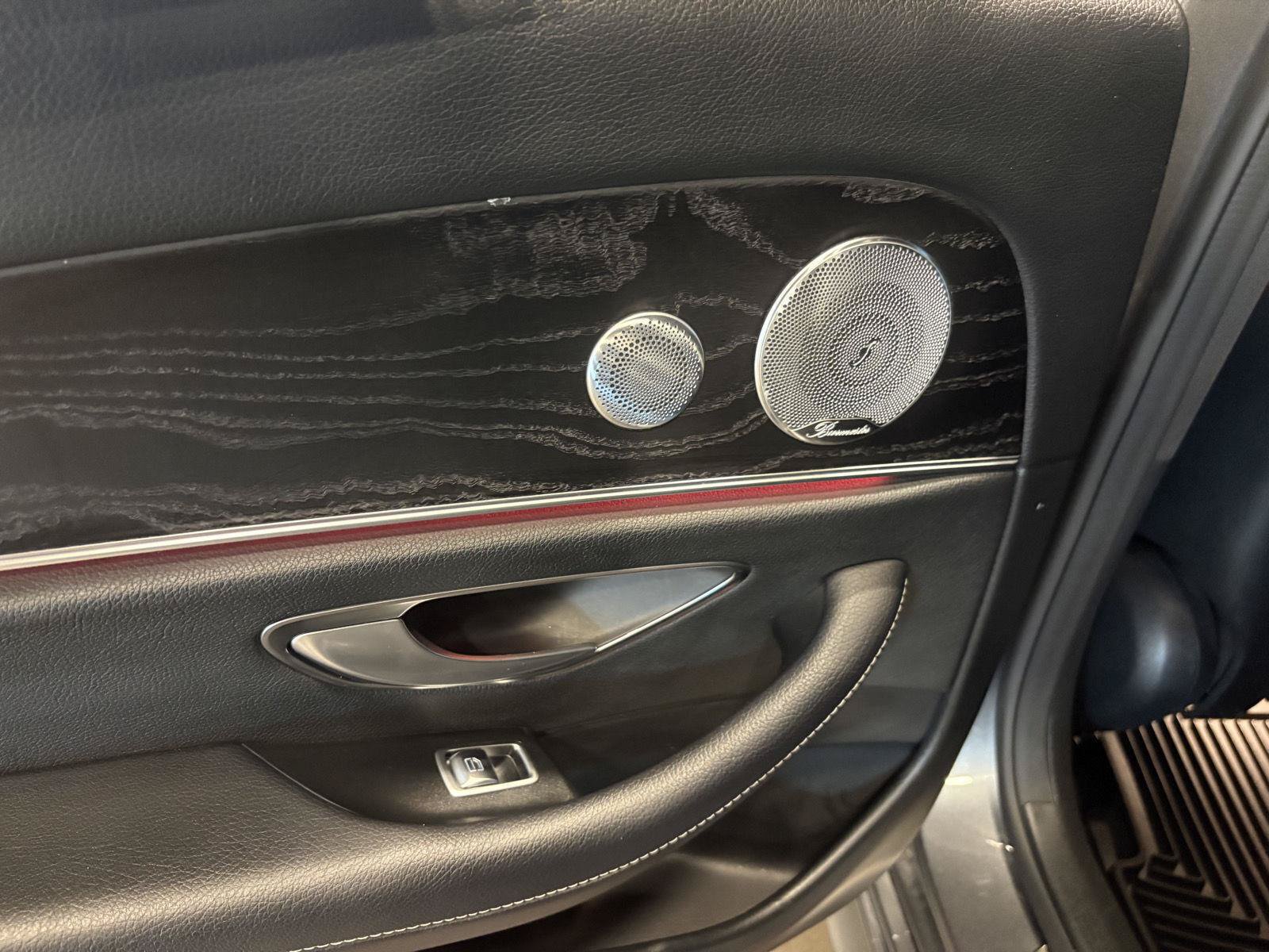 Used 2019 Mercedes-Benz E 450 4MATIC Sedan image 31