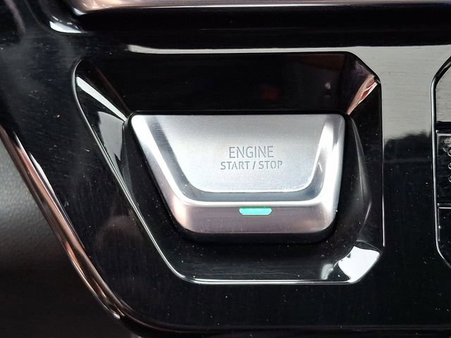 Used 2023 GMC Sierra 1500 Denali Ultimate image 21