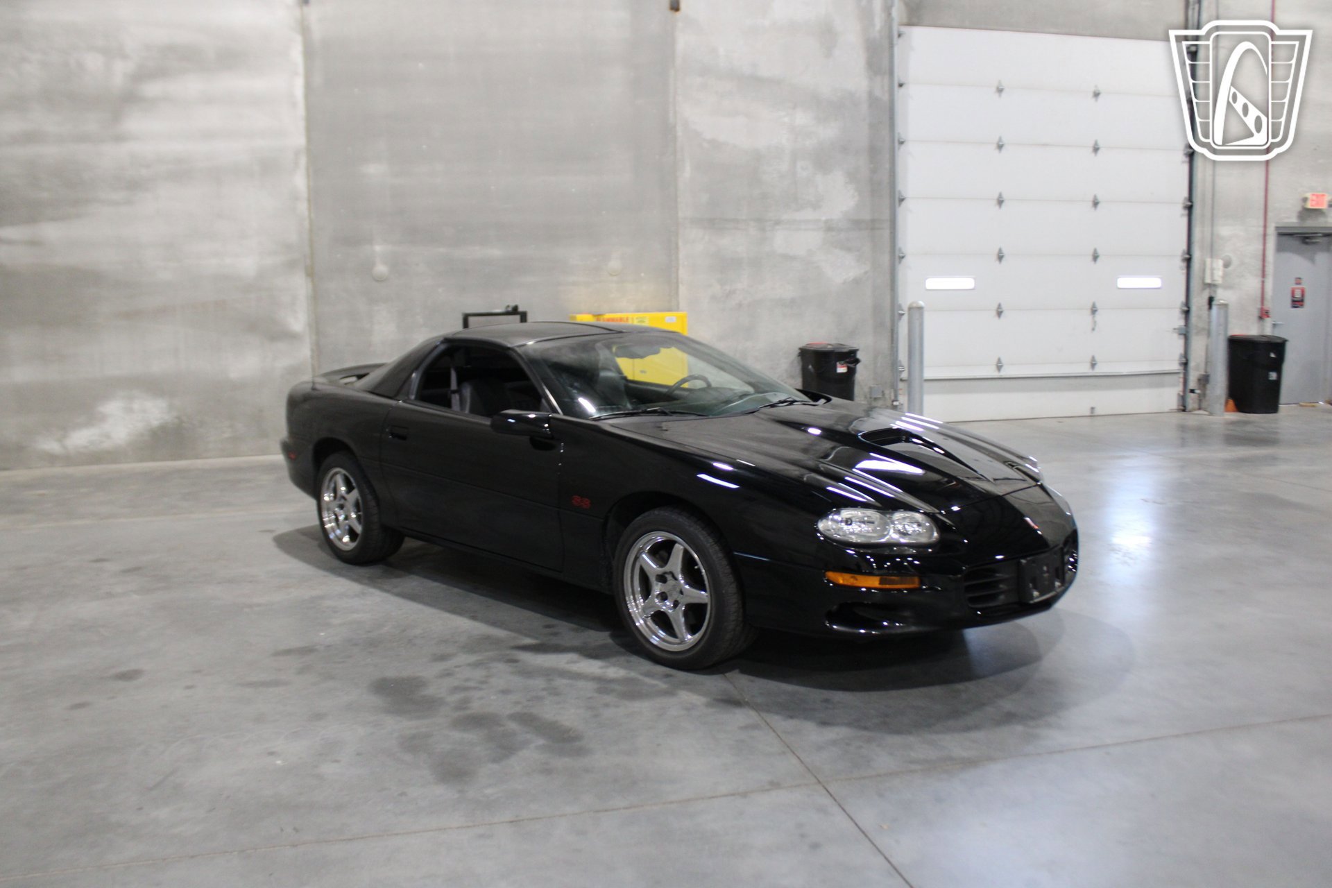 Used 2000 Chevrolet Camaro Z28 w/ SS Performance/Appearance Pkg image 13