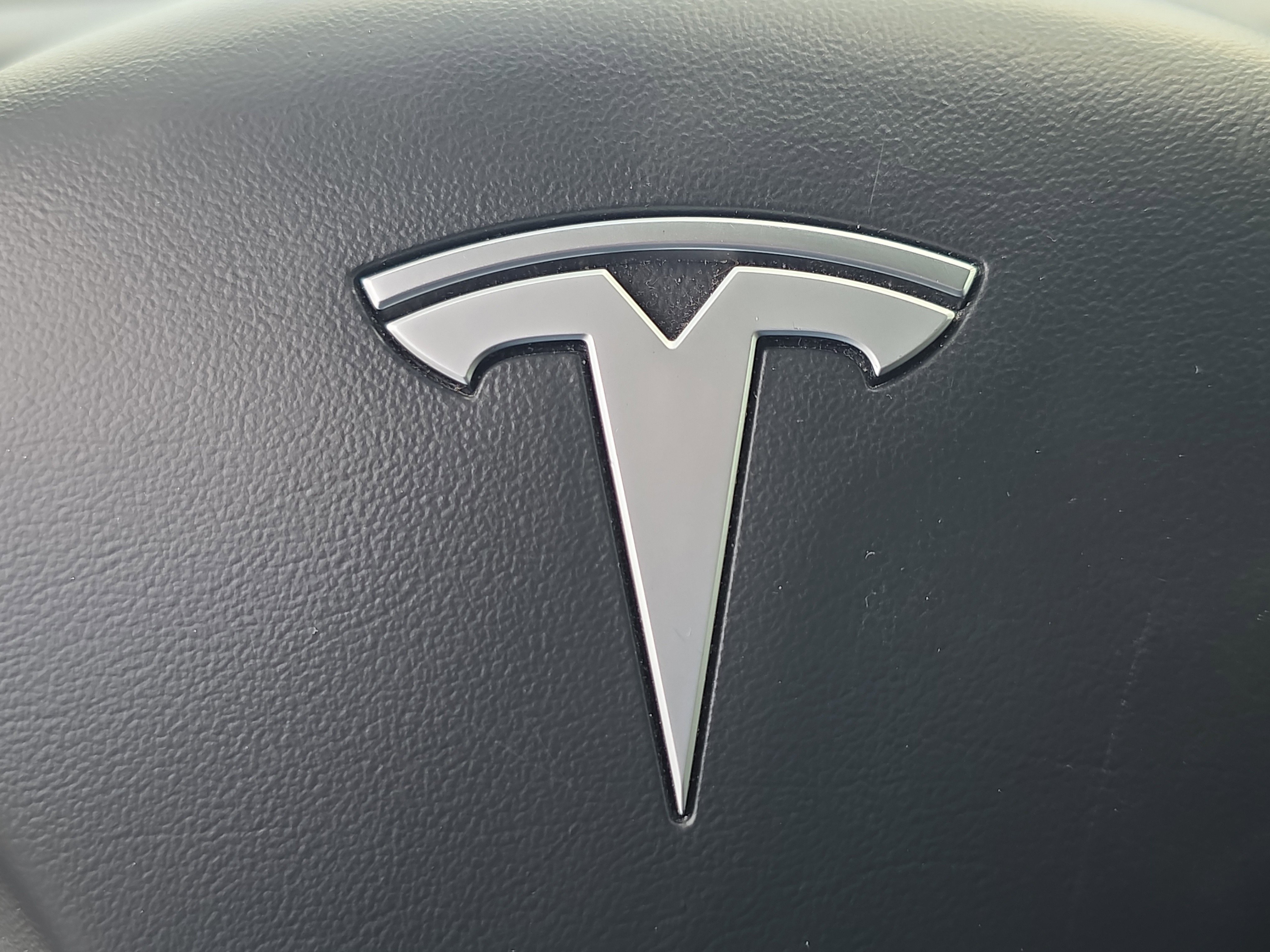 Used 2020 Tesla Model Y Long Range image 28
