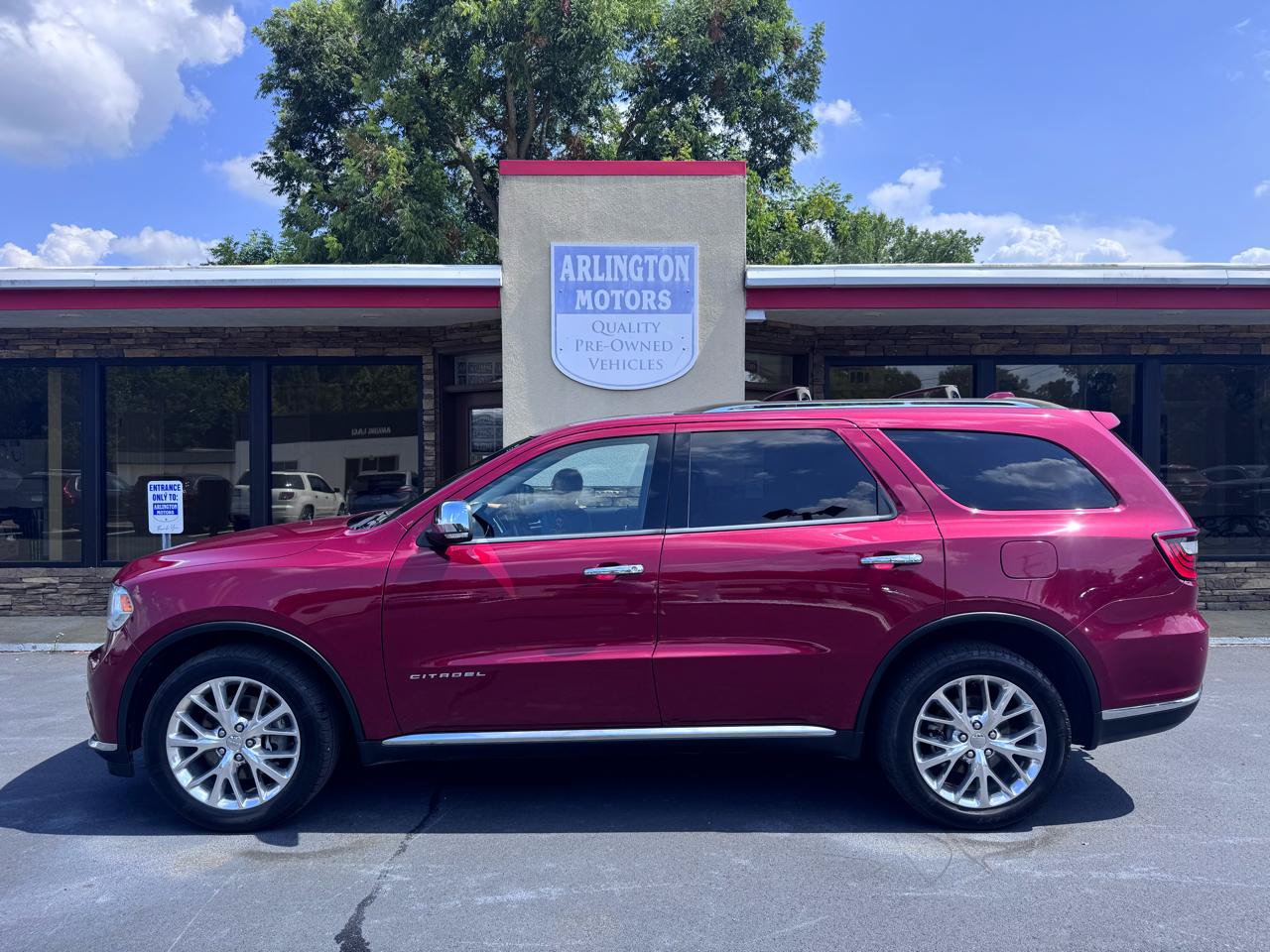 Used 2015 Dodge Durango Citadel w/ Trailer Tow Group IV AWD/4WD image 1