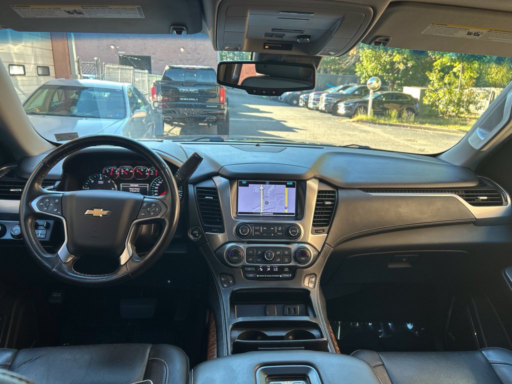 Used 2019 Chevrolet Tahoe Premier w/ RST 6.2L Performance Edition AWD/4WD image 31