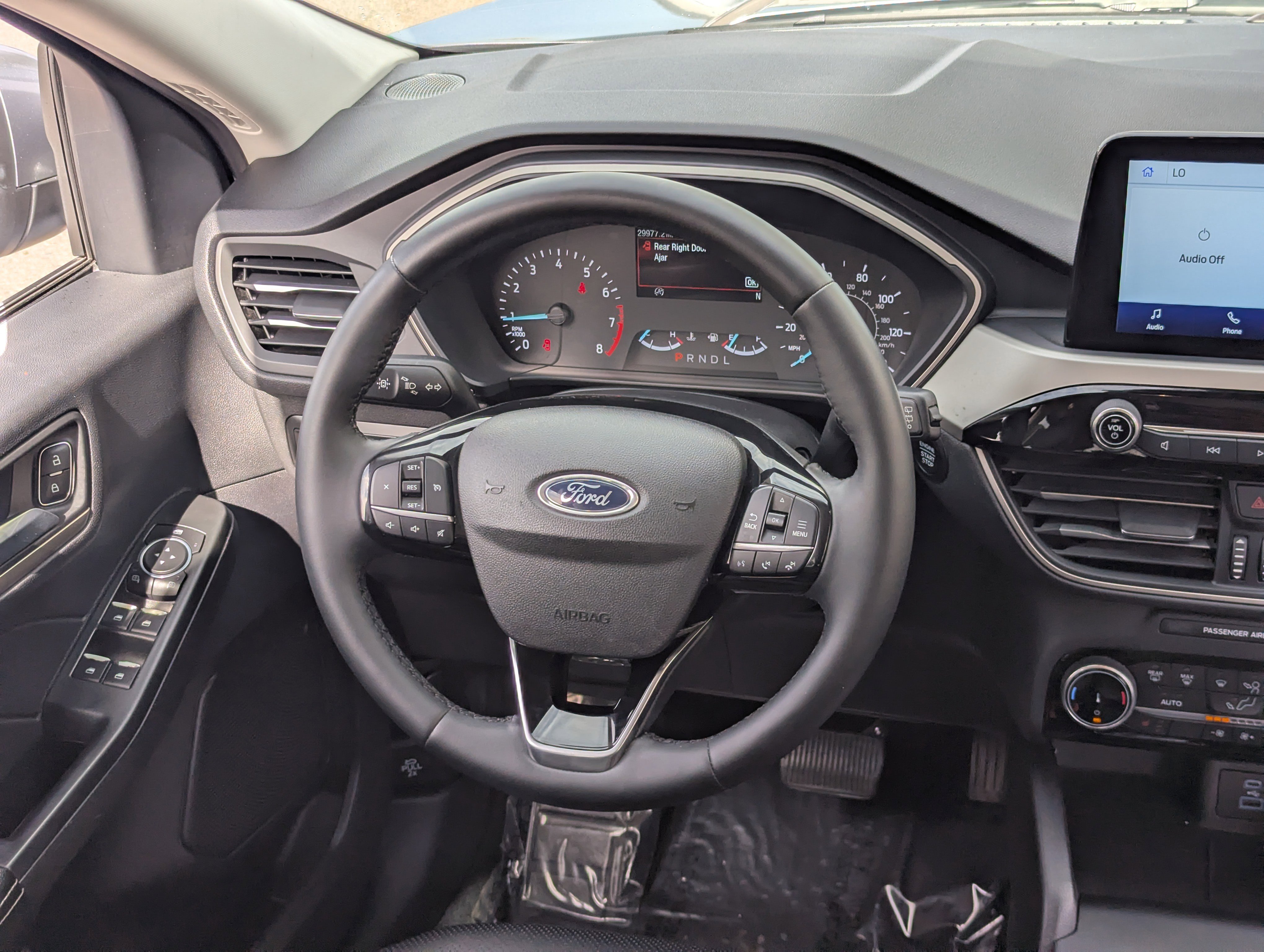 Used 2022 Ford Escape SEL image 14