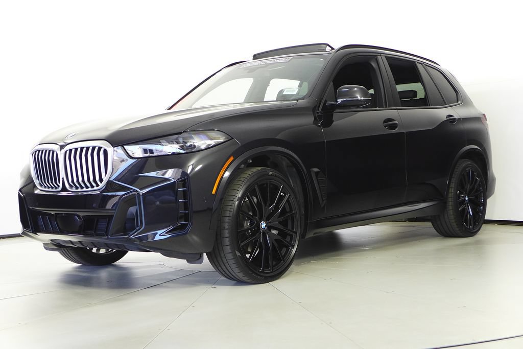 Certified 2024 BMW X5 sDrive40i w/ M Sport Package RWD image 2