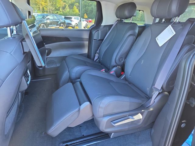 New 2026 Kia Carnival SX Prestige image 6