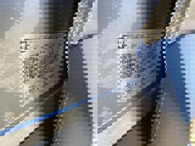 New 2026 Chevrolet Equinox EV LT image 34