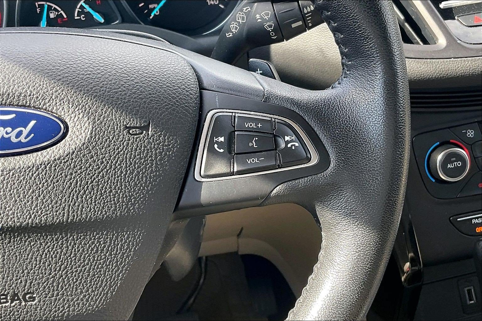 Certified 2017 Ford Escape Titanium AWD/4WD image 18