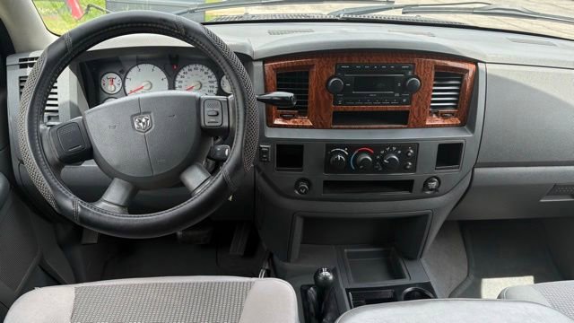 Used 2006 Dodge Ram 2500 Truck SLT w/ Quad Cab Big Horn Value Group AWD/4WD image 3