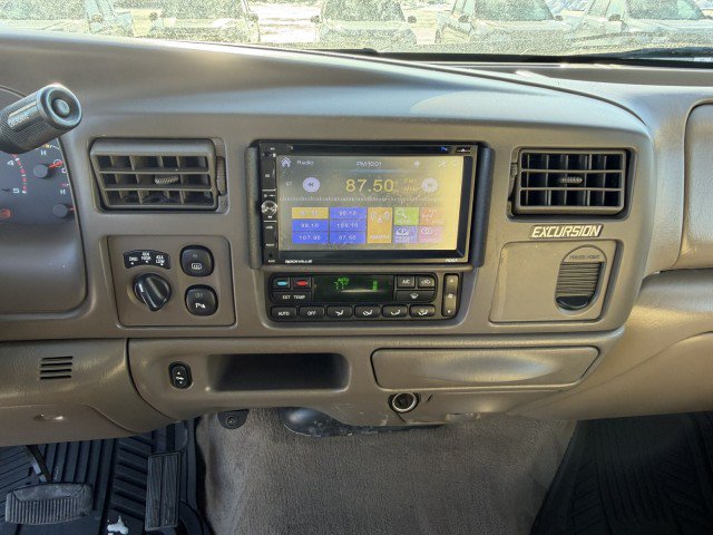 Used 2002 Ford Excursion Limited AWD/4WD image 15