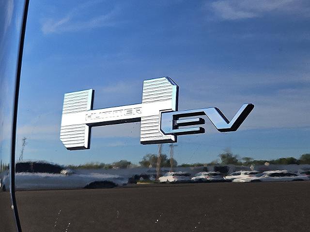 New 2026 GMC Hummer EV 4x4 Crew Cab image 22